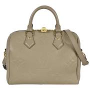 Pre-owned Canvas handbags