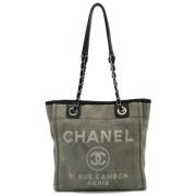 Pre-owned Canvas chanel-bags