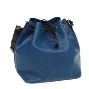 Pre-owned Leather shoulder-bags