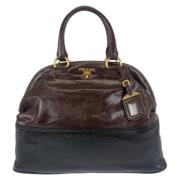 Pre-owned Leather handbags