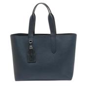 Pre-owned Leather totes