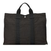 Pre-owned Canvas totes