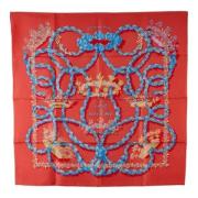 Pre-owned Silk scarves