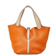 Pre-owned Leather totes