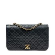 Pre-owned Leather chanel-bags