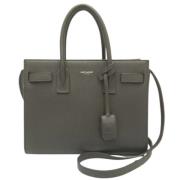 Pre-owned Leather handbags