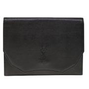 Pre-owned Leather handbags