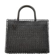 Pre-owned Fabric handbags