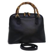 Pre-owned Leather handbags