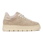 Beige Sneakers med Semsket Overdel