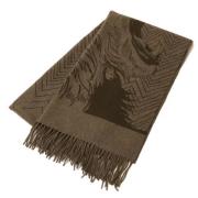 Pre-owned Cashmere scarves