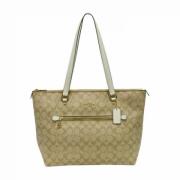 Pre-owned Canvas handbags