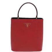 Pre-owned Leather handbags