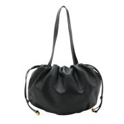 Pre-owned Leather handbags