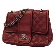 Pre-owned Leather chanel-bags