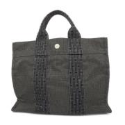 Pre-owned Canvas handbags