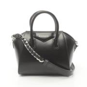 Pre-owned Leather handbags