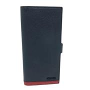 Pre-owned Leather wallets