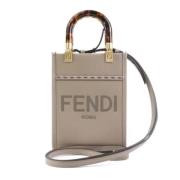 Pre-owned Leather fendi-bags