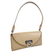 Pre-owned Leather handbags