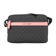 Cooper Small Utility Crossbody Veske