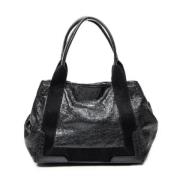 Pre-owned Leather handbags