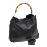 Pre-owned Leather handbags