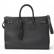 Pre-owned Leather handbags