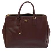 Pre-owned Leather prada-bags