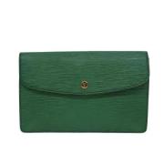 Pre-owned Leather clutches