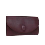 Pre-owned Leather clutches