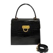 Pre-owned Leather handbags