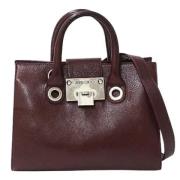 Pre-owned Leather handbags