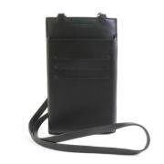 Pre-owned Leather pouches