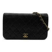 Pre-owned Leather chanel-bags