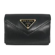 Pre-owned Leather wallets