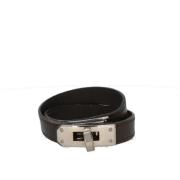 Pre-owned Leather bracelets