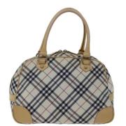 Pre-owned Fabric handbags