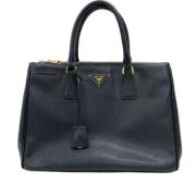 Pre-owned Leather prada-bags