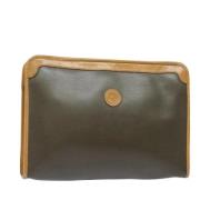 Pre-owned Leather clutches