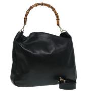 Pre-owned Leather handbags