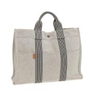 Pre-owned Canvas handbags