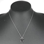 Pre-owned Metal necklaces