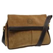 Pre-owned Suede shoulder-bags