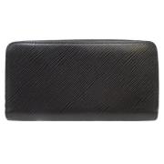 Pre-owned Leather wallets