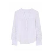 Brodert Bluse med V-hals