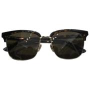 Pre-owned Metal sunglasses