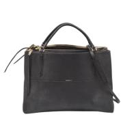 Pre-owned Leather handbags