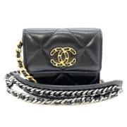 Pre-owned Leather chanel-bags