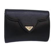 Pre-owned Leather clutches